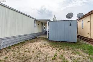 581 NE Alameda, Roseburg, OR 97470 - Photo 27