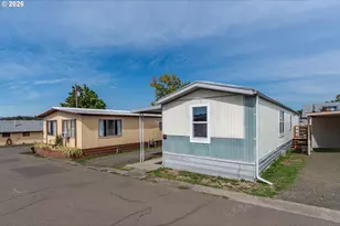 581 NE Alameda, Roseburg, OR 97470 - Photo 3