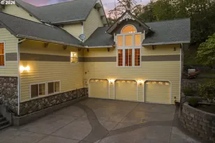 1407 SW Walters Dr, Gresham, OR 97080 - Photo 3