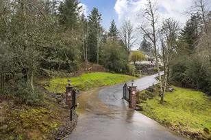 1407 SW Walters Dr, Gresham, OR 97080 - Photo 41