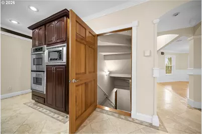 1407 SW Walters Dr, Gresham, OR 97080 - Photo 29