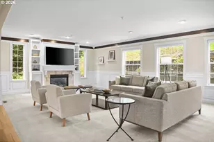 1407 SW Walters Dr, Gresham, OR 97080 - Photo 3