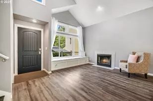 2418 SW Nebraska St, Portland, OR 97239 - Photo 3