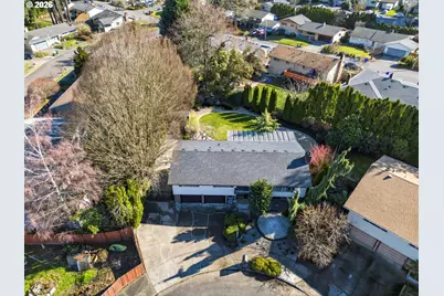 820 NE 168th Pl, Portland, OR 97230 - Photo 43