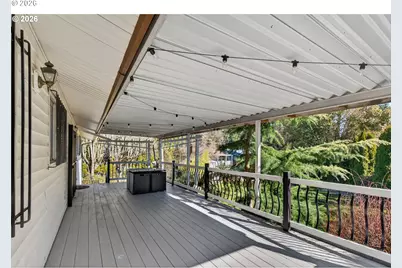 820 NE 168th Pl, Portland, OR 97230 - Photo 37