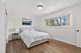 820 NE 168th Pl, Portland, OR 97230 - Photo 19