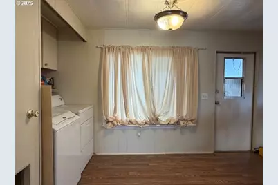 16901 SE Division St #36, Portland, OR 97236 - Photo 5