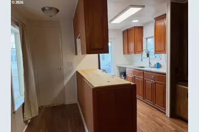 16901 SE Division St #36, Portland, OR 97236 - Photo 3