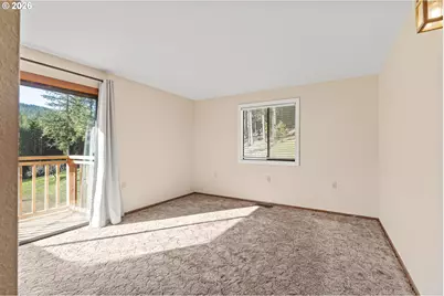 94263 Matheny Creek Ln, Myrtle Point, OR 97458 - Photo 25