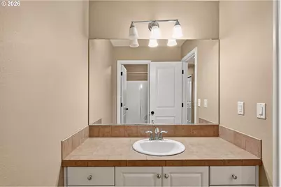 11488 SW Zurich St, Wilsonville, OR 97070 - Photo 23