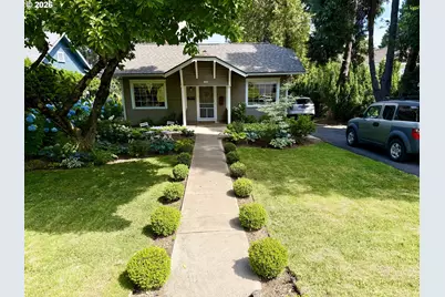 1204 State St, Hood River, OR 97031 - Photo 1