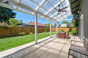 918 C St, Springfield, OR 97477 - Photo 39