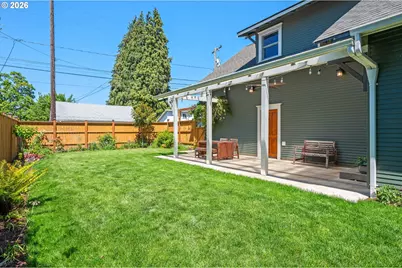 918 C St, Springfield, OR 97477 - Photo 43