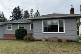 111 SE Anne St, McMinnville, OR 97128 - Photo 5