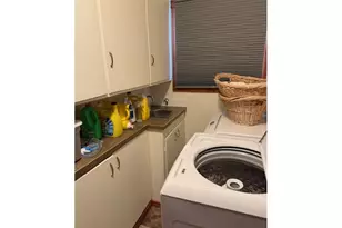 111 SE Anne St, McMinnville, OR 97128 - Photo 17