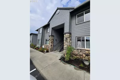 260 Lone Pine Ln #2, The Dalles, OR 97058 - Photo 1