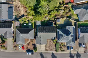 2 Park Village Dr, Florence, OR 97439 - Photo 39