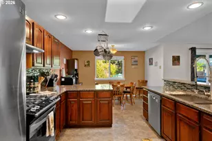 2 Park Village Dr, Florence, OR 97439 - Photo 15