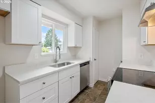 1500 NE Paropa Ct, Gresham, OR 97030 - Photo 15