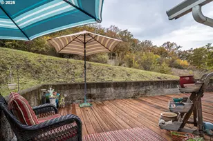 487 SE Dos Gatos Ct, Roseburg, OR 97470 - Photo 37