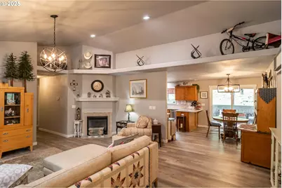 487 SE Dos Gatos Ct, Roseburg, OR 97470 - Photo 9