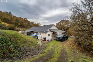 487 SE Dos Gatos Ct, Roseburg, OR 97470 - Photo 45