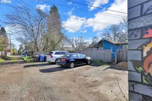 1071 W 11th Ave, Eugene, OR 97402 - Photo 27