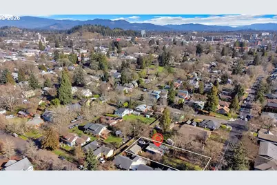 1071 W 11th Ave, Eugene, OR 97402 - Photo 31