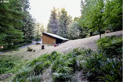 1107 Winchuck River Rd, Brookings, OR 97415 - Photo 27