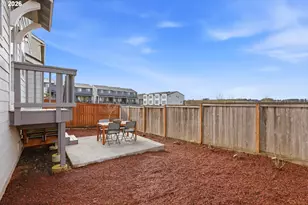 9025 N Dogwood St, Camas, WA 98607 - Photo 39