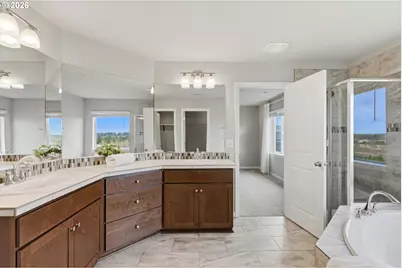 9025 N Dogwood St, Camas, WA 98607 - Photo 23