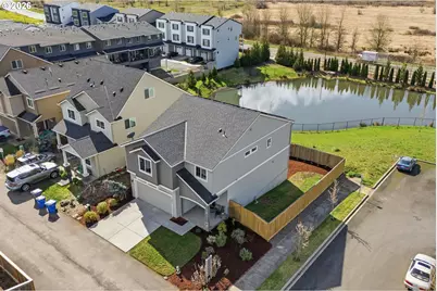 9025 N Dogwood St, Camas, WA 98607 - Photo 5