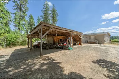 895 Mulberry Ln, Roseburg, OR 97471 - Photo 15
