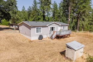 895 Mulberry Ln, Roseburg, OR 97471 - Photo 7