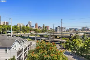117 S Arthur St, Portland, OR 97201 - Photo 27