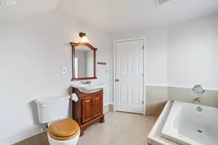1403 5th St, Tillamook, OR 97141 - Photo 19