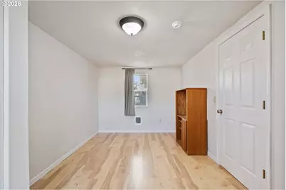 1403 5th St, Tillamook, OR 97141 - Photo 21