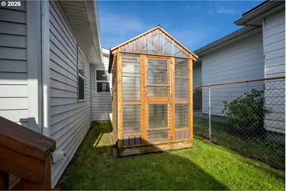 1403 5th St, Tillamook, OR 97141 - Photo 31
