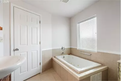 1403 5th St, Tillamook, OR 97141 - Photo 25