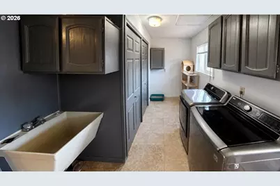 38790 Gilkey, Scio, OR 97374 - Photo 9