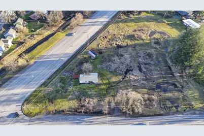 695 N Columbia River Hwy, Saint Helens, OR 97051 - Photo 5