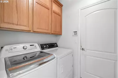 17131 SE Manley St, Portland, OR 97236 - Photo 29