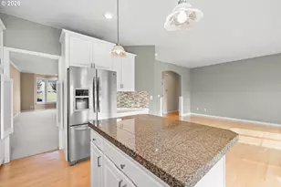 17131 SE Manley St, Portland, OR 97236 - Photo 17
