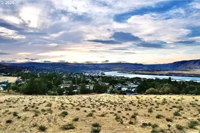 E 17th St, The Dalles, OR 97058 - Photo 15