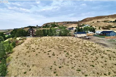 E 17th St, The Dalles, OR 97058 - Photo 5