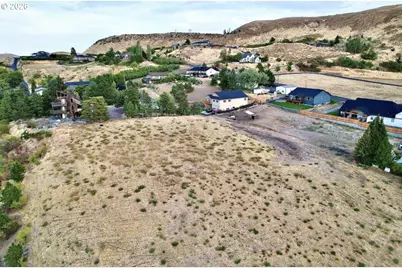 E 17th St, The Dalles, OR 97058 - Photo 11