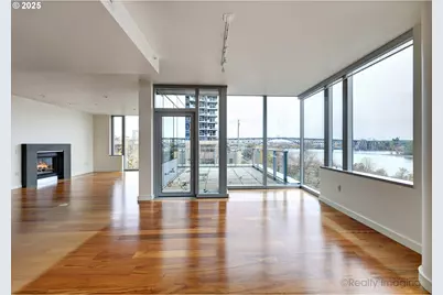 841 S Gaines St #319, Portland, OR 97239 - Photo 7