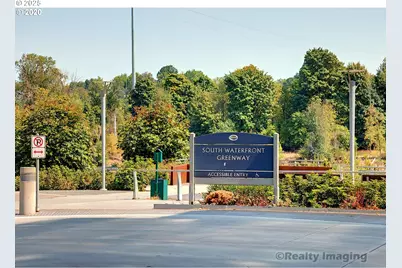 841 S Gaines St #319, Portland, OR 97239 - Photo 45