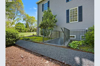 21077 SW Wyndham Hill Ct, Tualatin, OR 97062 - Photo 25