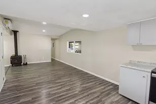 10405 SW Denney Rd, Beaverton, OR 97008 - Photo 11